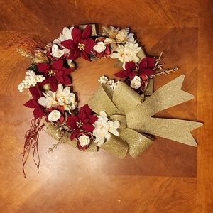 Christmas Wreath with Poinsettias